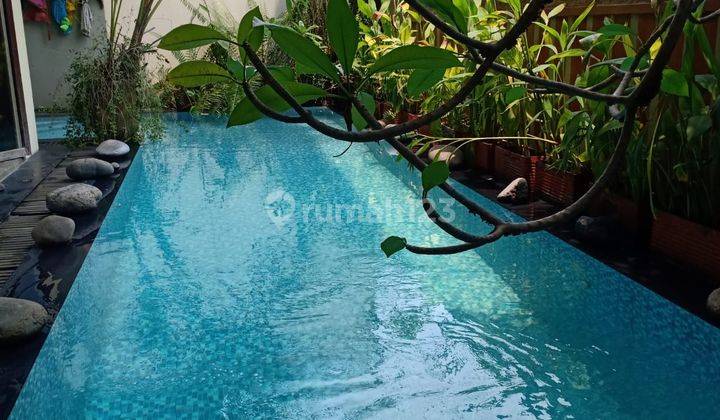 Rumah Posisi Hook Ada Kolam Renang Dalam Komplek Di Kayu Putih 1