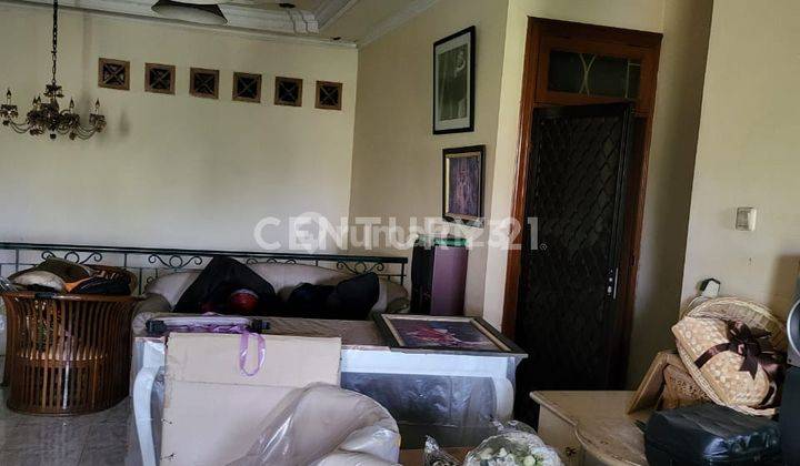 Rumah Di Cempaka Putih Tengah Siap Huni Tanpa Renovasi 2