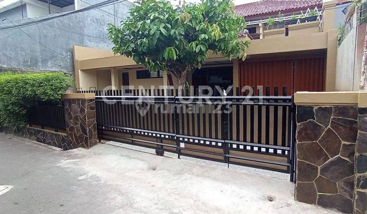 Rumah Siap Huni Lokasi Sangat Bagus Di Utan Kayu  2