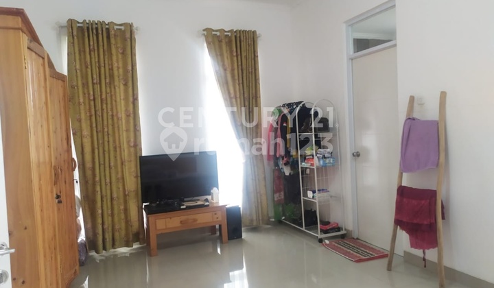 RUMAH HOOK DEPAN TAMAN DI BUKIT CIMANGGU CITY BOGOR (BCC)

 2