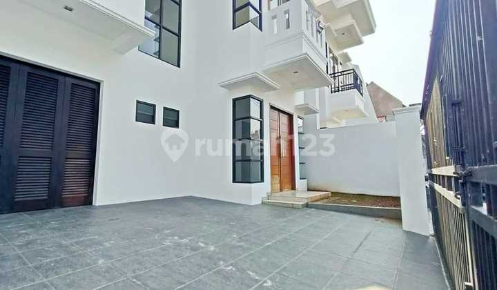 Dijual Rumah Baru di Rawamangun Jakarta Timur 2