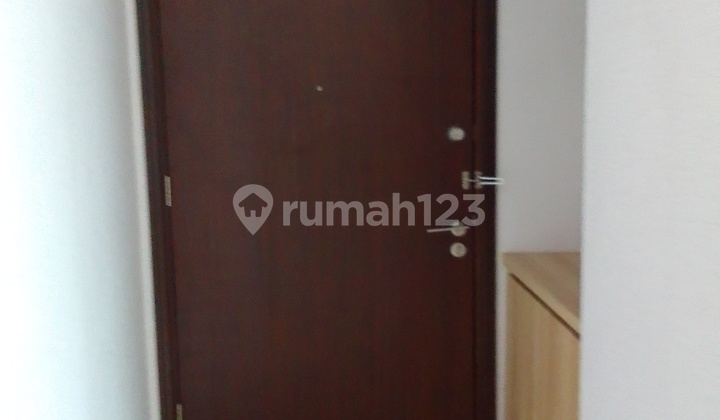 Apartemen SETIABUDI 3 Kamar Tidur Semi Furnished menguntungkan Apartemen SETIABUDI 3 Kamar Tidur Semi Furnished menguntungkan