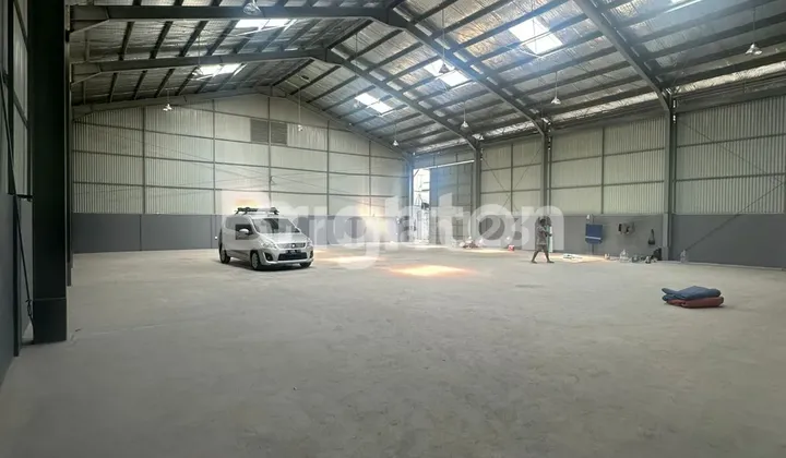 CILODONG DEPOK WAREHOUSE AREA 392M CILODONG DEPOK WAREHOUSE AREA 392M