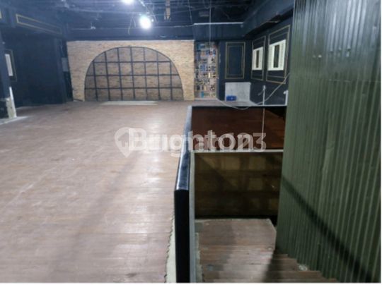 For Sale Ready-to-Occupy Building in Kemang, South Jakarta For Sale Ready-to-Occupy Building in Kemang, South Jakarta