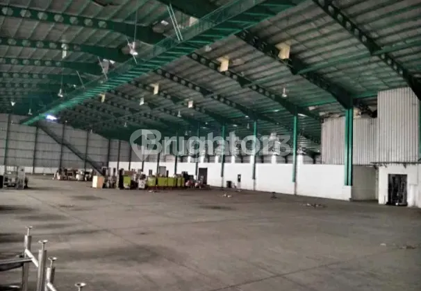 GUDANG LUAS DI JABABEKA CIKARANG