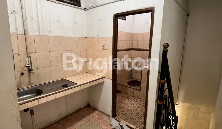 SMALL 2-STORY HOUSE IN CIPAYUNG, EAST JAKARTA 2