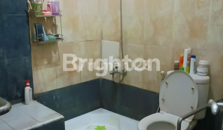 HUNIAN 2 LANTAI DEPOK NEMPEL TOL MARGONDA 2