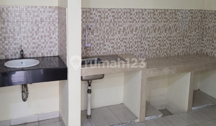 Dijual rumah 2 lantai siap huni di citra garden 5 2