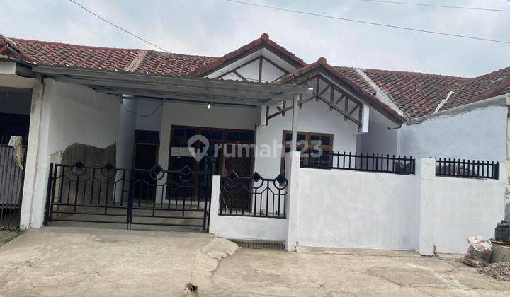 Rumah siap huni di harapan indah bekasi non klaster luas 162 1