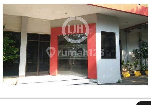 For Sale: Former Factory in the Pulo Gadung Industrial Area, East Jakarta For Sale: Former Factory in the Pulo Gadung Industrial Area, East Jakarta