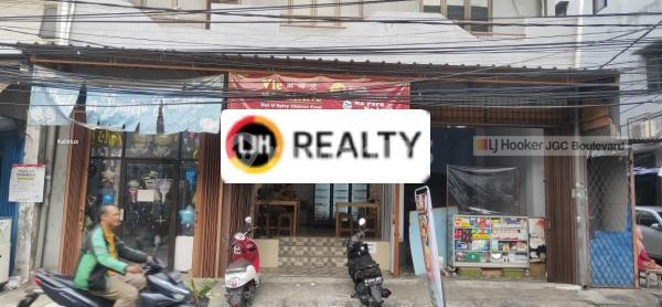 Jual Rumah di Jl Pademangan jakarta Utara , depan jalan raya 2