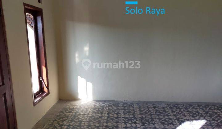 Disewa Ruko Siap Pakai 2 Lantai di Kartosuro 8