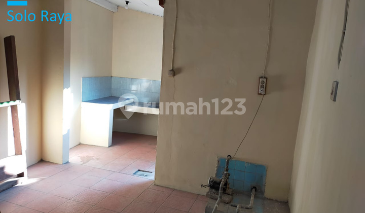 Disewa Ruko Siap Pakai 2 Lantai di Kartosuro 10