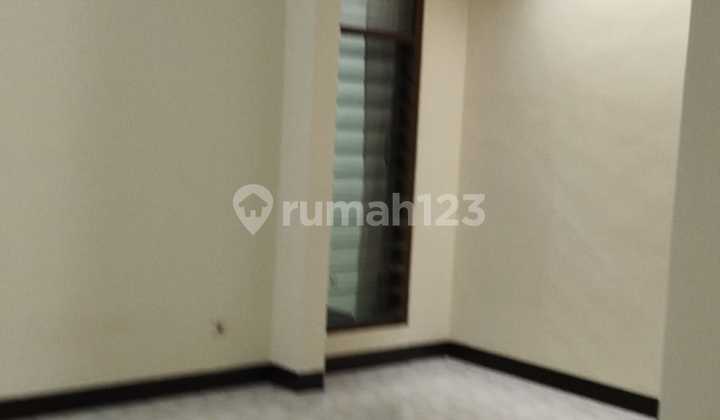 For Rent: Pondok Indah House, Near PIM 2