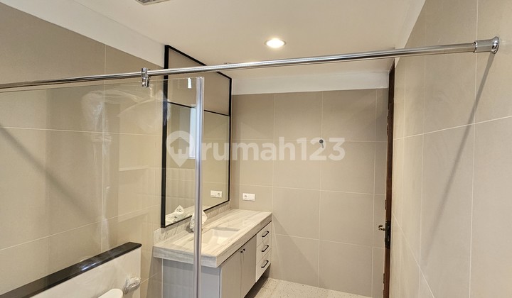 House PONDOK INDAH NEW RENOVATED, One Gate, Prime Area House PONDOK INDAH NEW RENOVATED, One Gate, Prime Area