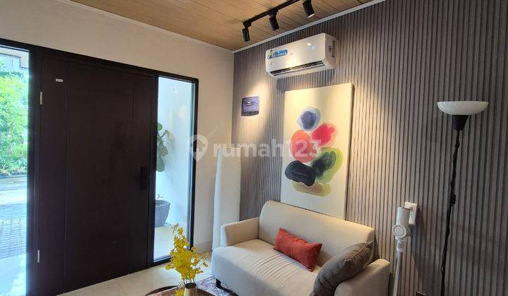 Brandnew House Modern Townhouse di Jakarta Selatan 2