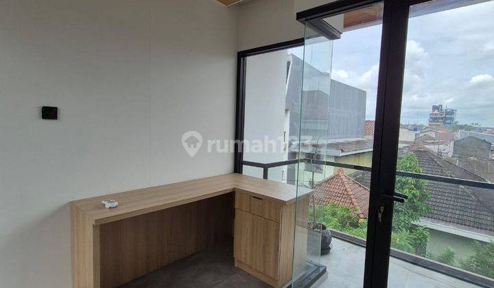 Brandnew House Modern Townhouse di Jakarta Selatan 2