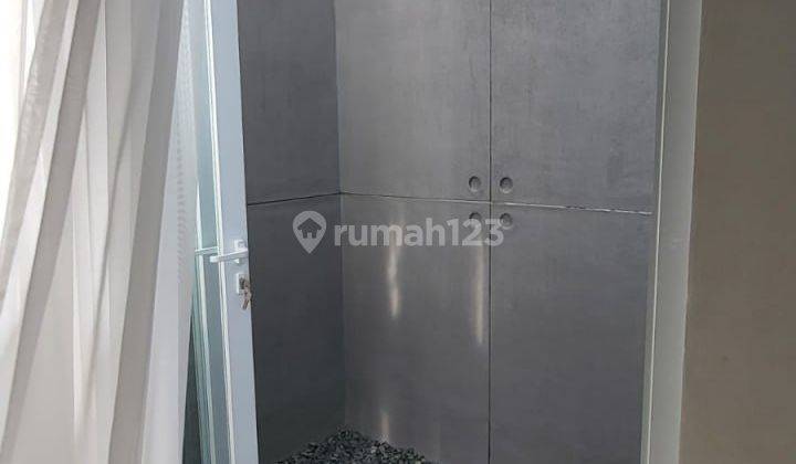 Siap Huni Fully Furnished Hanya 1,4 Km Stasiun Jurangmangu. 10
