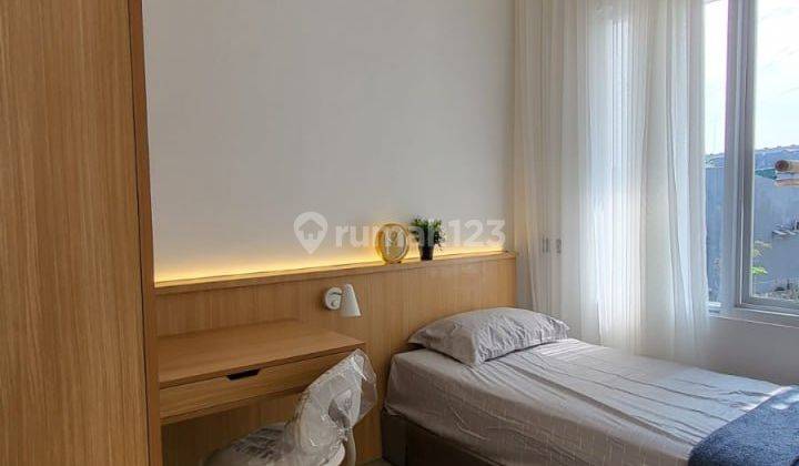 Siap Huni Fully Furnished Hanya 1,4 Km Stasiun Jurangmangu. 15