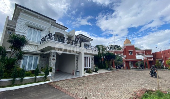 Villa Mewah Strategis 3 Km Istana Cipanas Dan 12 Km Puncak Pass. 3