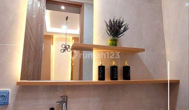 Rumah Baru Siap Huni Full Furnish Dekat Gerbang Tol Sawangan. 16
