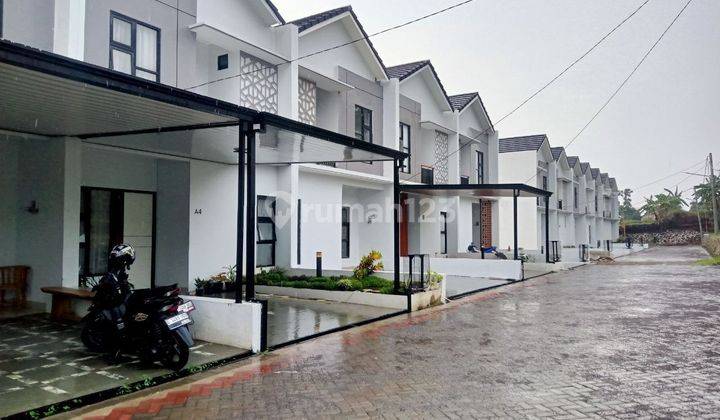 Rumah Rasa Villa Bandung Ngamprah Tol Dan Stasiun Padalarang. 2