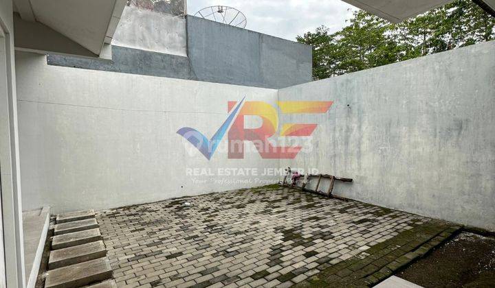JUAL RUMAH DI JALAN GAJAHMADA - KALIWATES JEMBER 7