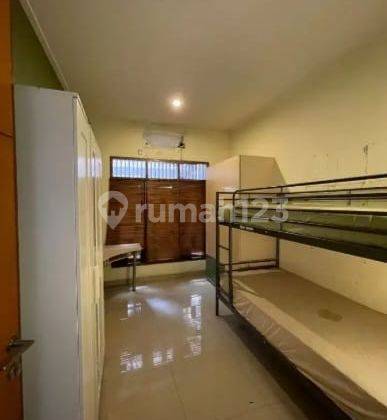 Rumah di Taman Meruya ilir SHM luas tanah 120 8