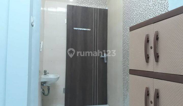 Dijul Kost Mewah Strategis Full Penghuni 100% 5