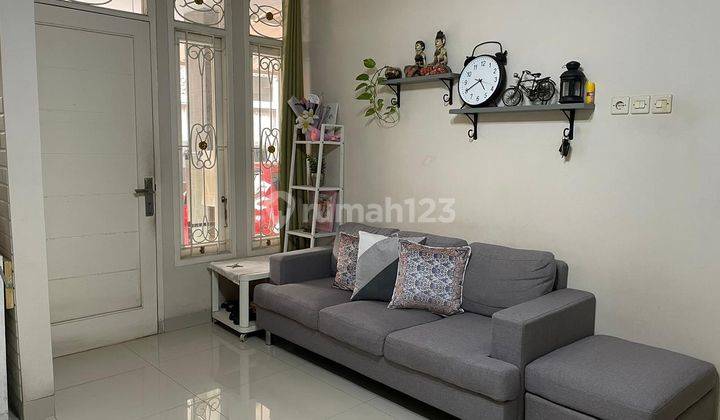 Rumah Minimalis Di Cijantung Siap Huni Bisa Kpr 2