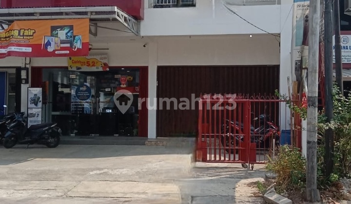 Strategic Shop House Ready for Use on Jalan Pondok Kopi Raya