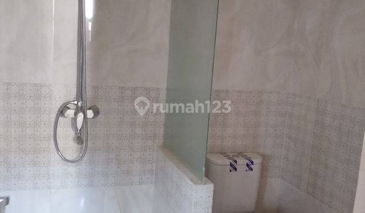 Manukan Loka Rumah 2 Lantai mewah Siap Huni 1
