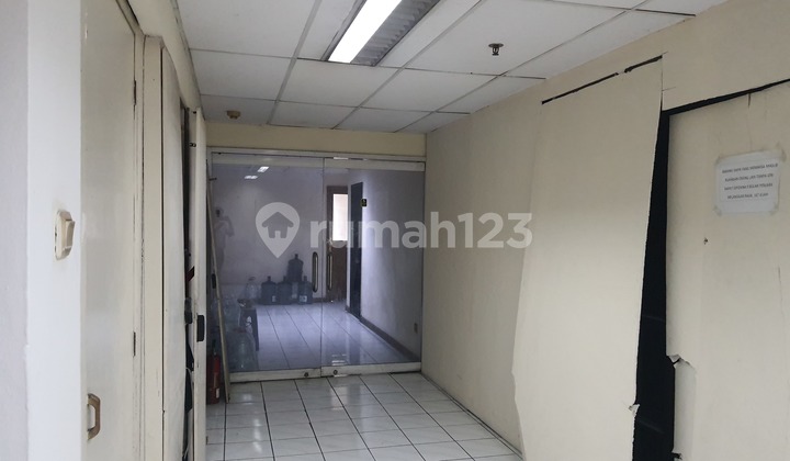 Building in Gunung Sahari, Central Jakarta Building in Gunung Sahari, Central Jakarta