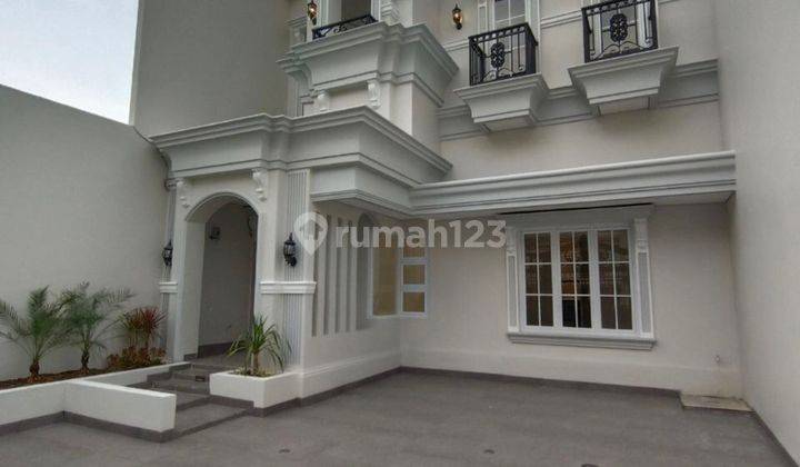 Rumah 2 Lantai Semi Furnished Shm Di Puri Jakarta Barat 2