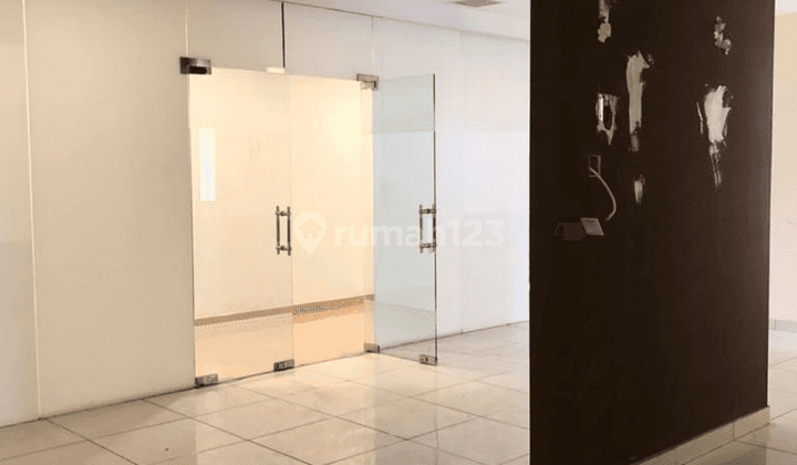 Disewakan Office, Area Perkotaan, Pasar Minggu, Jakarta Selatan 5