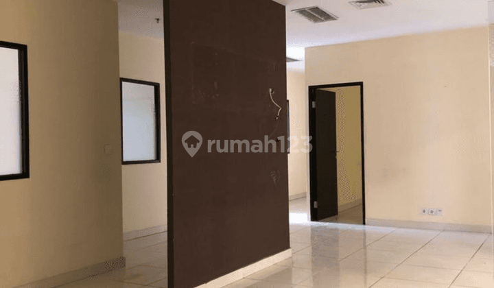 Disewakan Office, Area Perkotaan, Pasar Minggu, Jakarta Selatan 9