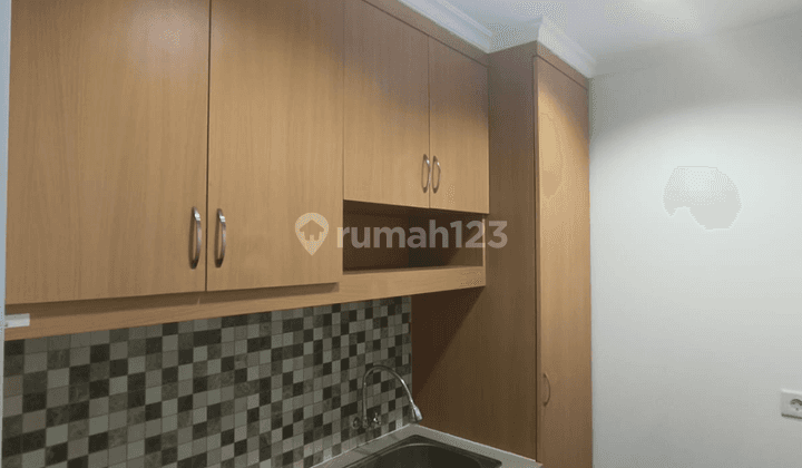 Disewakan Ruang Kantor Siap Pakai Kebayoran Baru, Jakarta Selatan 8