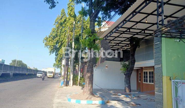 Rumah Usaha Sudah Renov Cocok buat Cafe shop , Resto 1