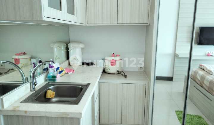 Fully Furnished Studio Apartment Anderson Connected to Pakuwon Mall PTC 2