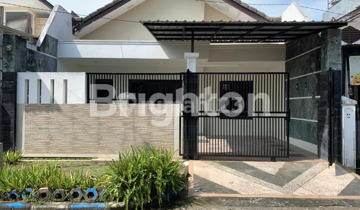 JUAL Rumah Siap Huni  Terawat Pondok Chandra Dekat Juanda