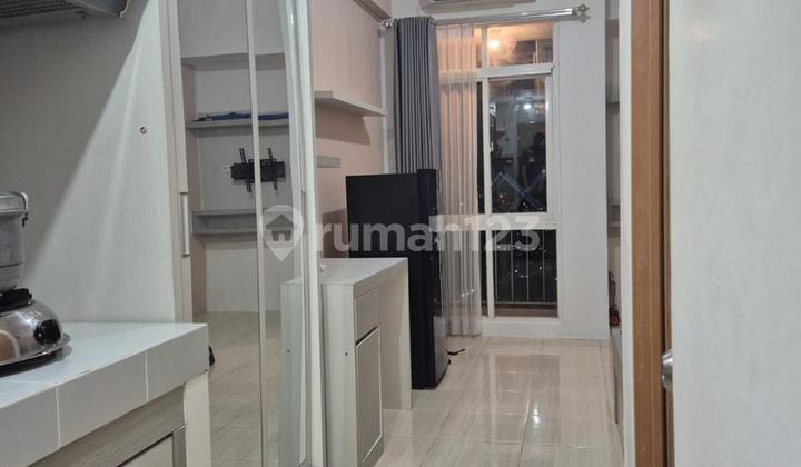 Bale Hinggil Studio Furnished Tower A Apartment 2