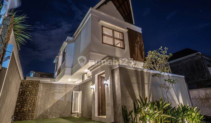 Villa Mewah 2 Lantai di Ungasan Kuta Selatan Badung 1