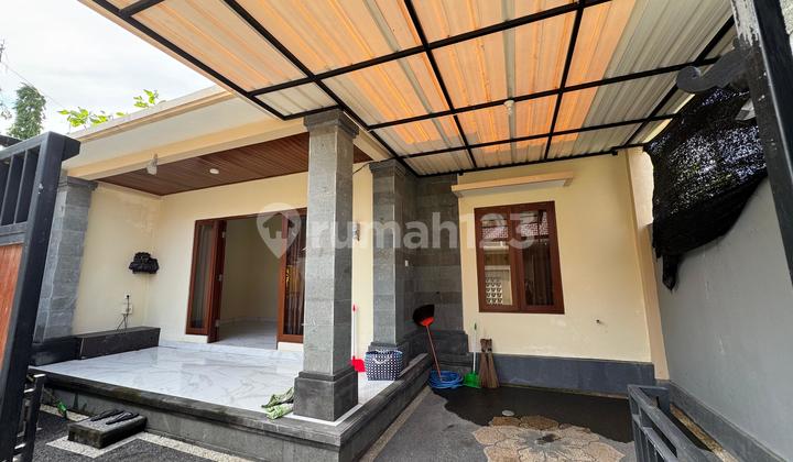 Di Sewakan Rumah Baru Lokasi Denpasar Utara