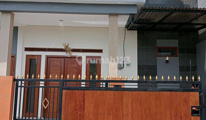 Disewakan Rumah Baru Dekat Living Word  2