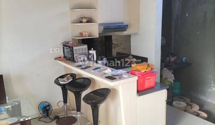 Di kontrakkan rumah pusat kota 5 menit ke living word 6