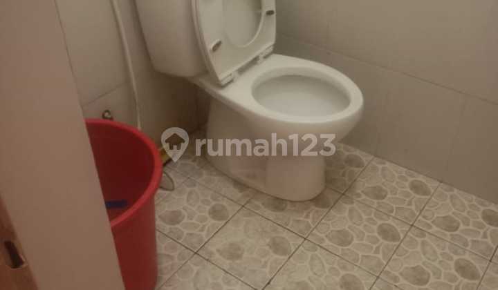 Dicsewakan Rumah Pusat Kota Mataram  2