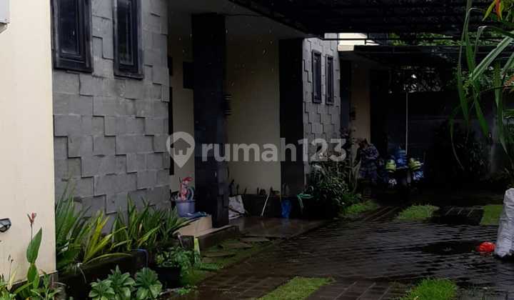 Disewakan Rumah Town House Lokasi Renon Disewakan Rumah Town House Lokasi Renon