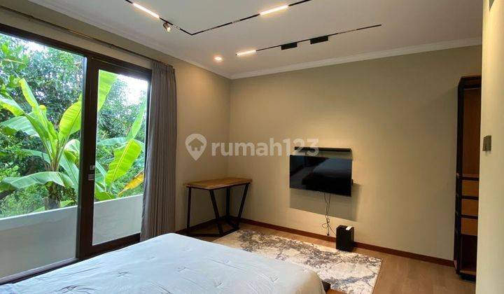 Villa Modern Tropis Dekat Pantai Melasti 2