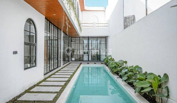 Sangat Modern Dan Elegan Villa Murah Di Canggu 1