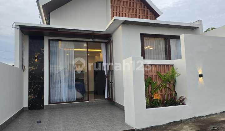 Suitable for Rent or for Small Family Occupancy 2